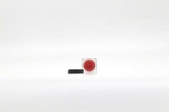 Восточный  натуральный бальзам для губ с марматитским инжиром и тимьяном красивеньким Taus «Павлин»